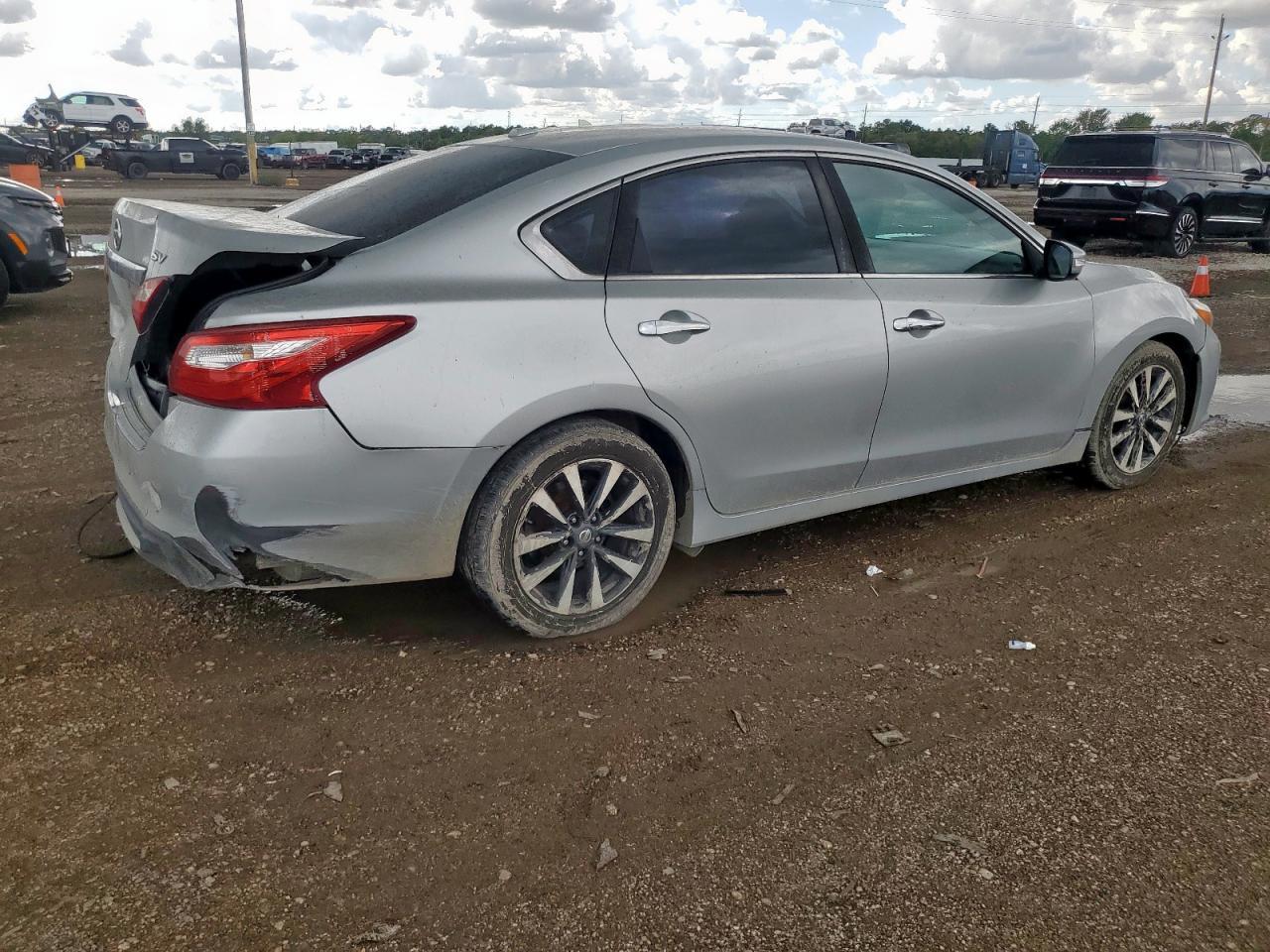2016 NISSAN ALTIMA