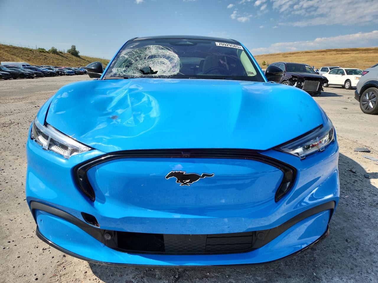 2022 FORD Mustang Mach-E