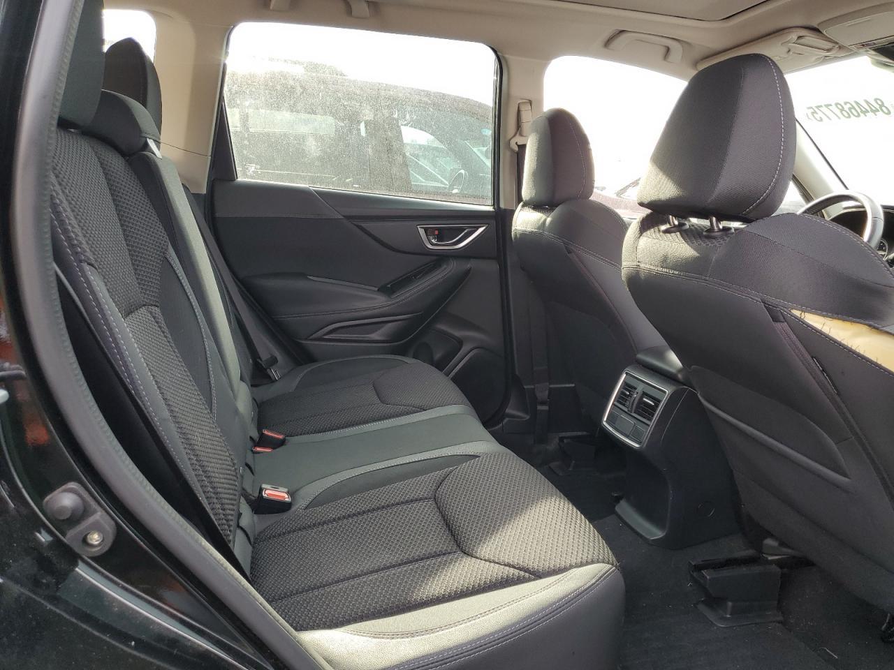 2023 SUBARU FORESTER