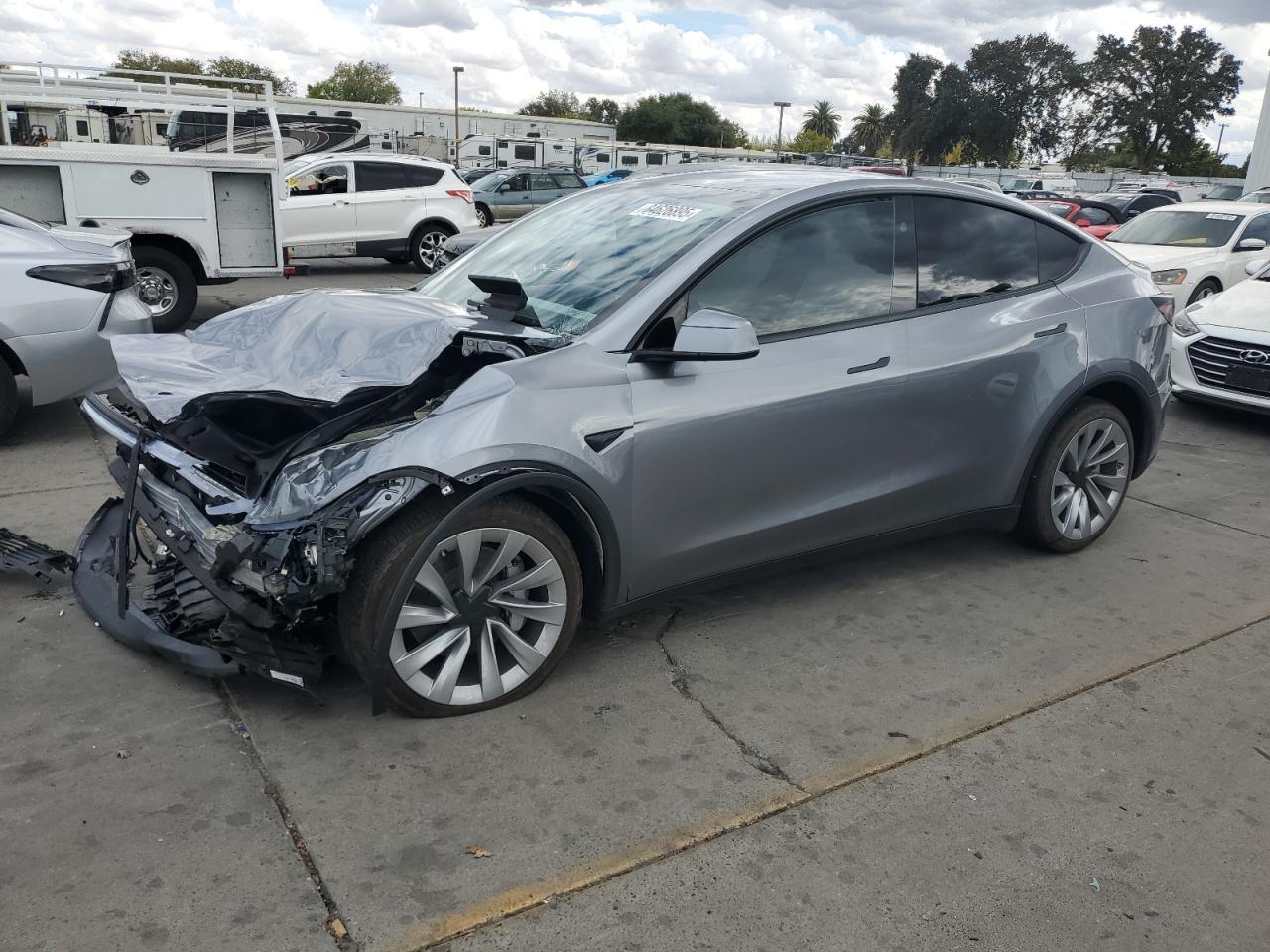 2026 TESLA MODEL Y