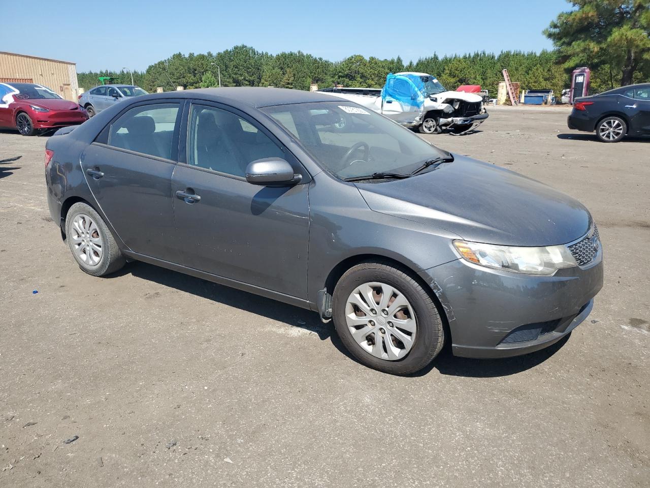 2013 KIA FORTE