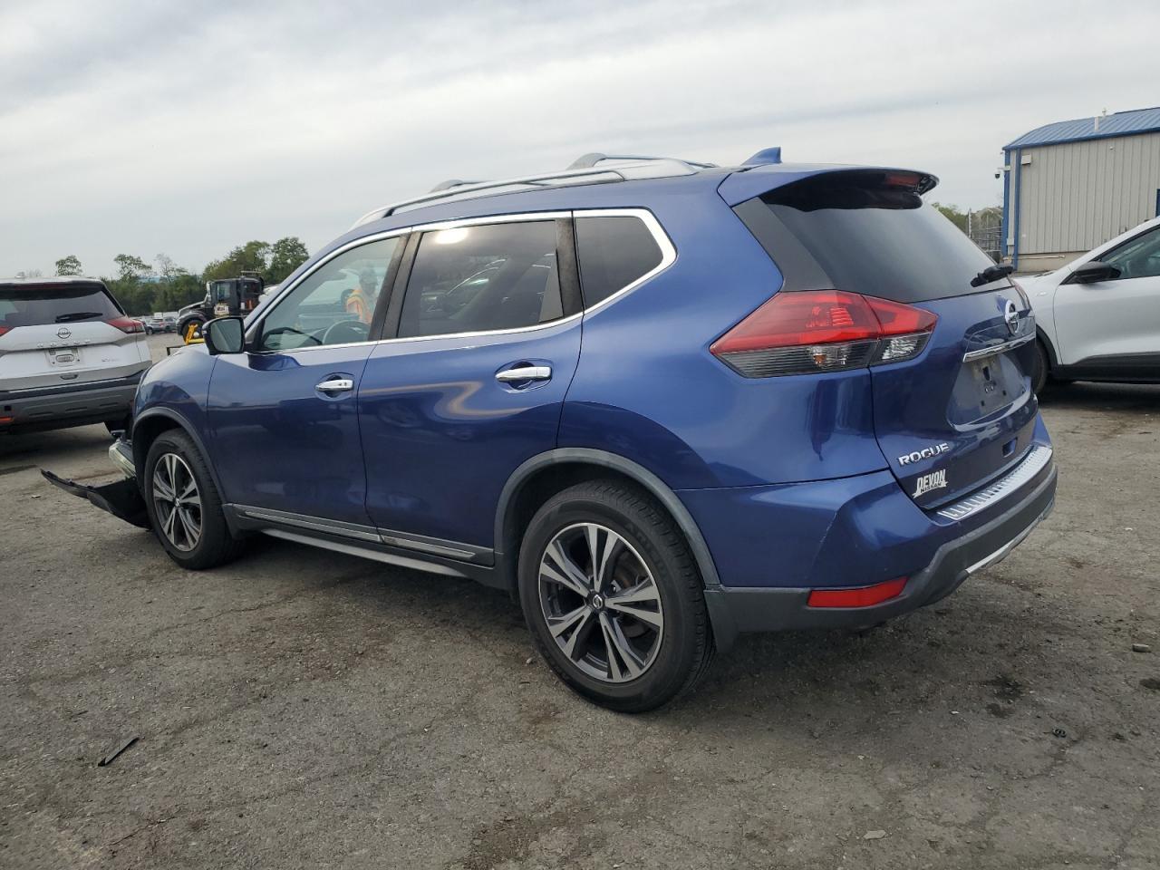 2018 NISSAN ROGUE