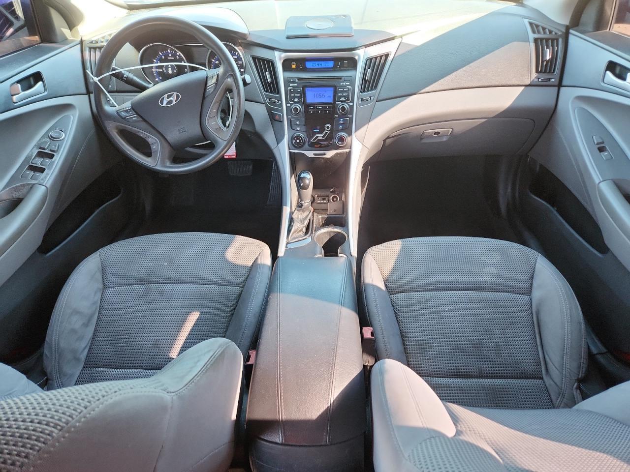 2011 HYUNDAI SONATA