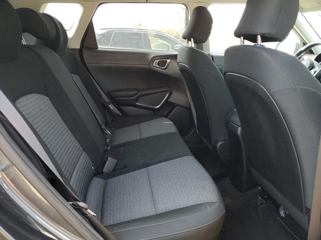 2021 KIA SOUL