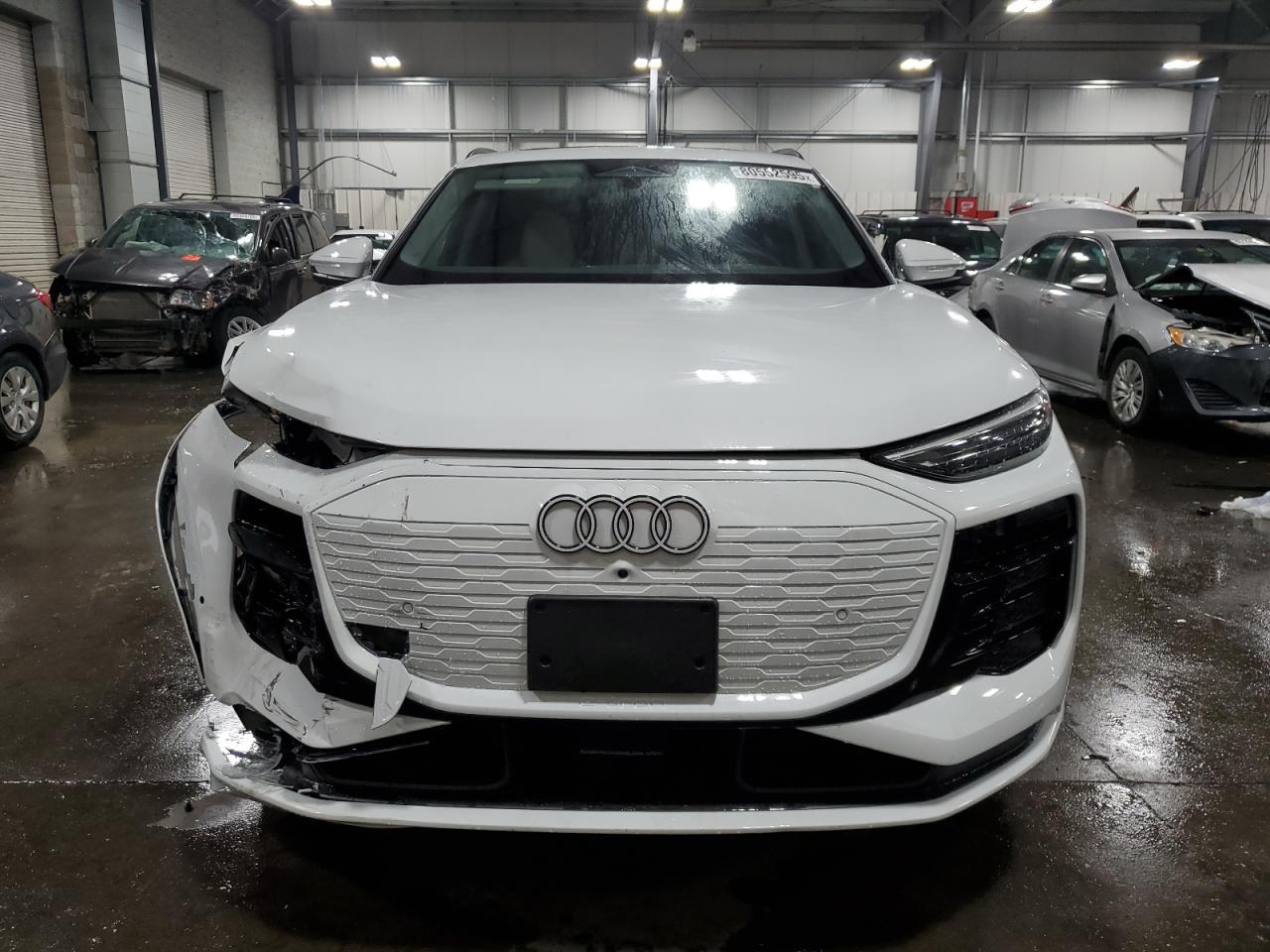 2025 AUDI Q6 e-tron