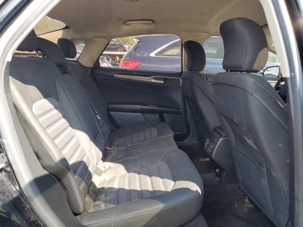 2017 FORD FUSION