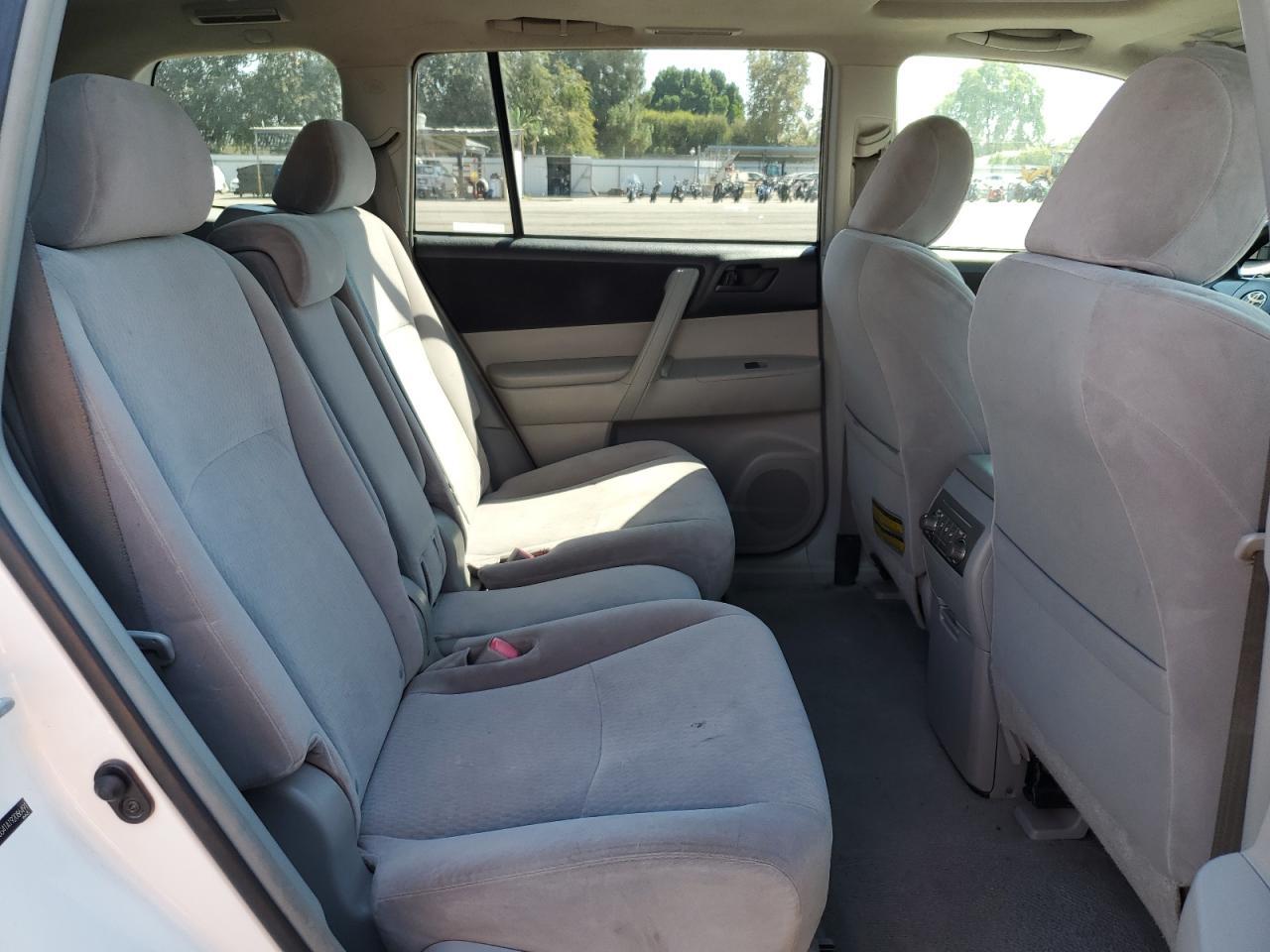 2009 TOYOTA HIGHLANDER