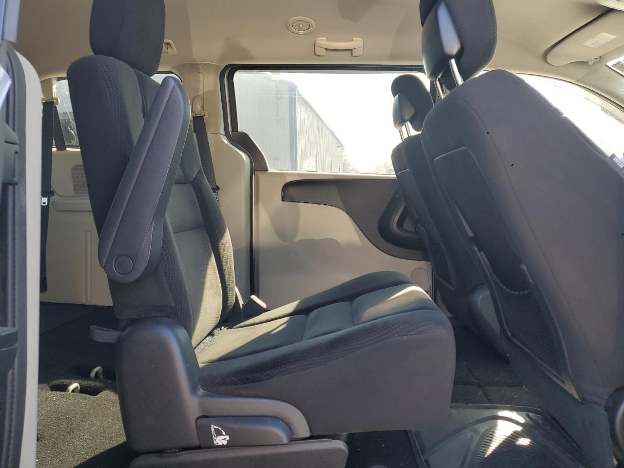2016 DODGE GRAND CARAVAN