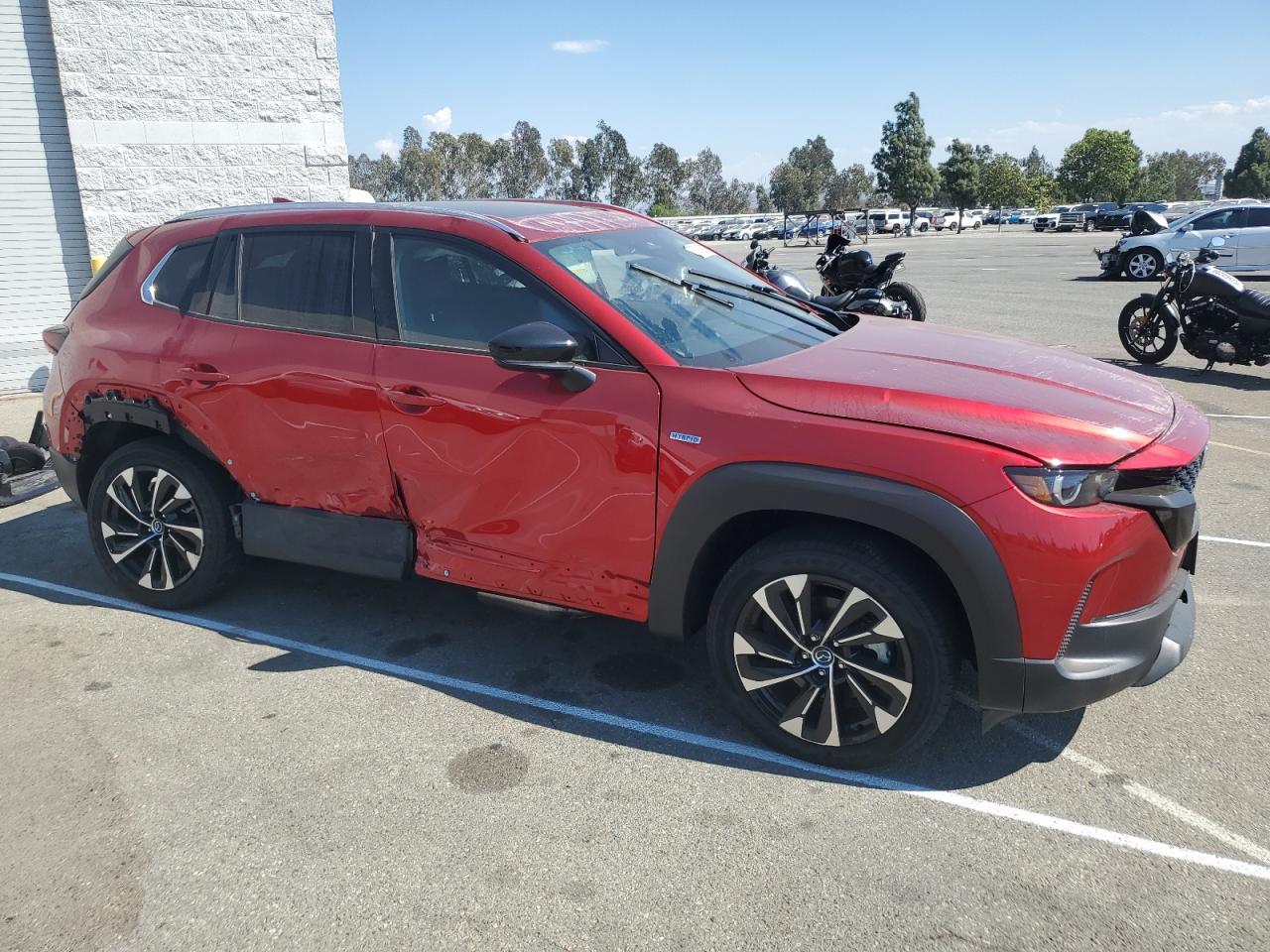 2025 MAZDA CX-50