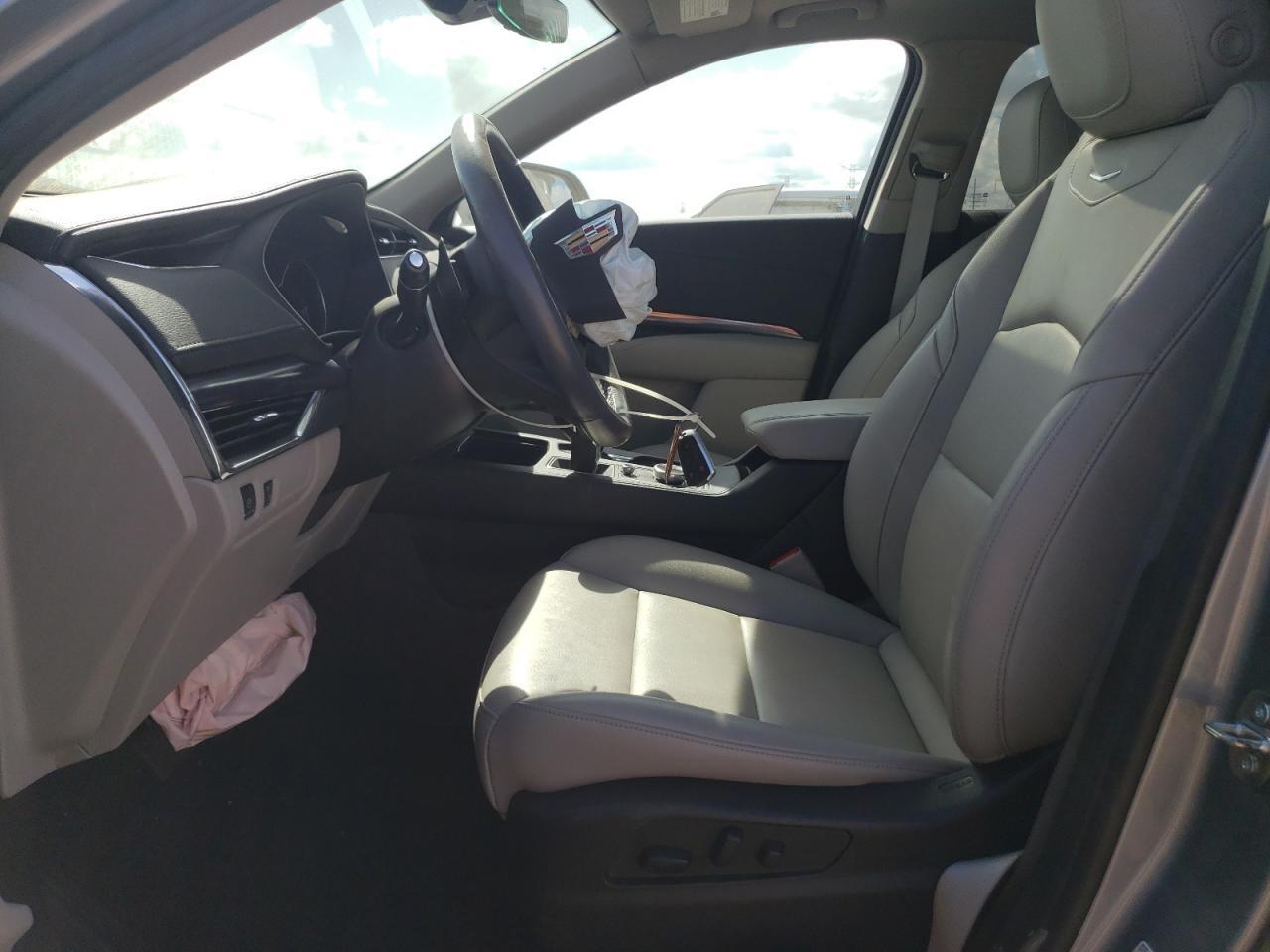 2023 CADILLAC XT4