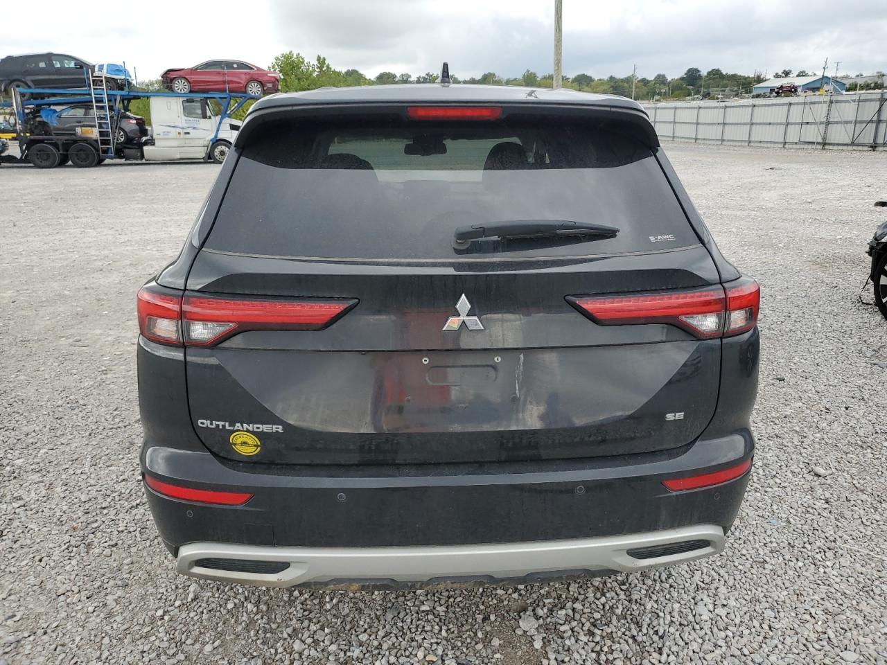 2023 MITSUBISHI outlander