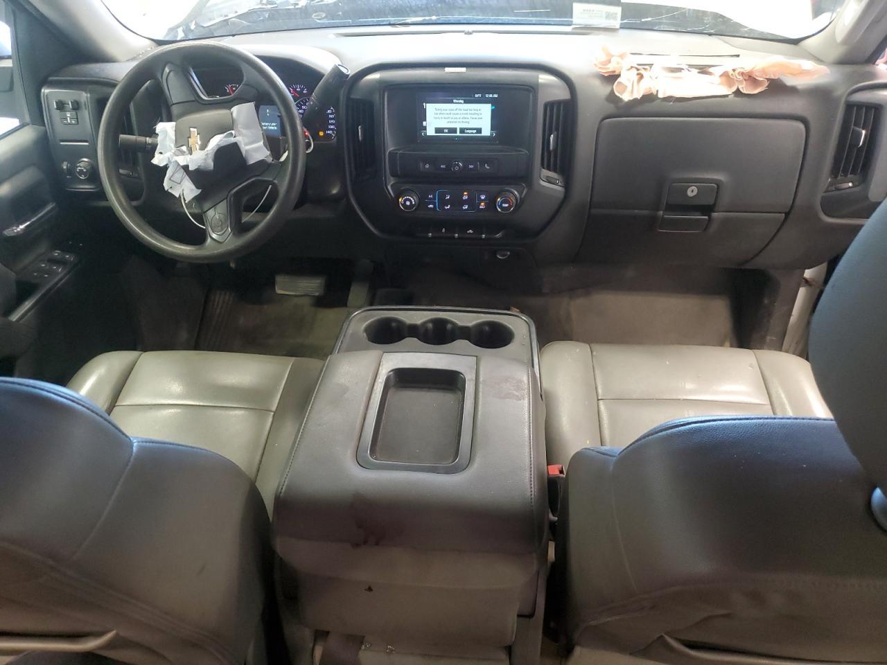 2018 CHEVROLET Silverado