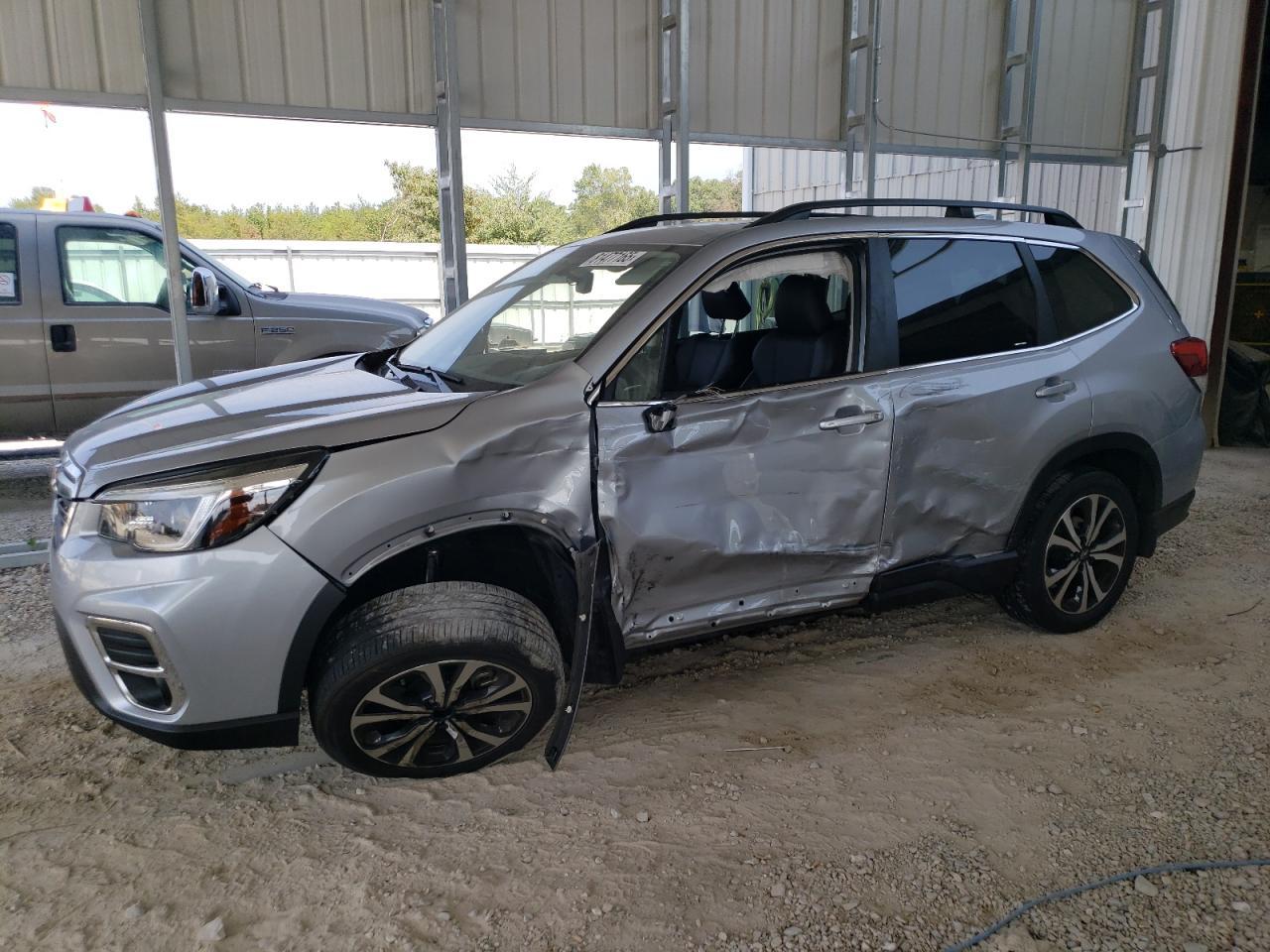 2021 SUBARU FORESTER