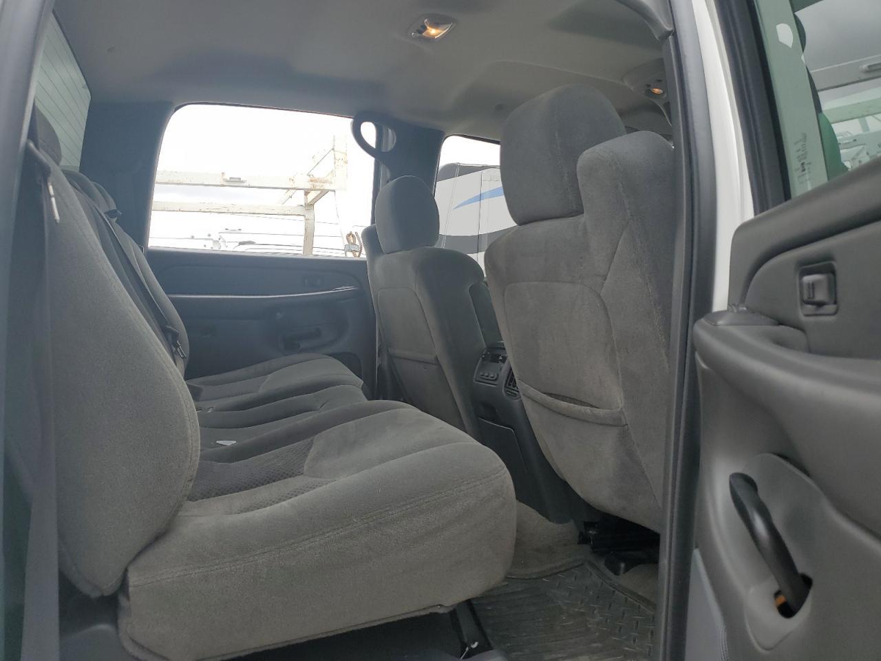 2004 CHEVROLET Silverado
