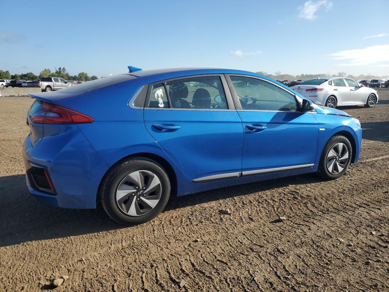 2017 HYUNDAI Ioniq