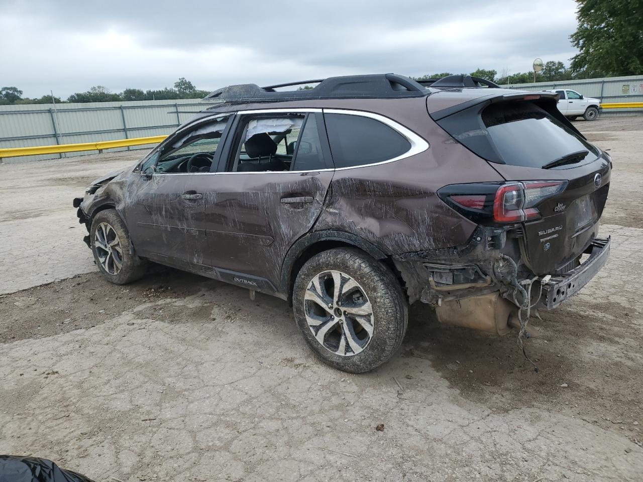 2020 SUBARU Outback