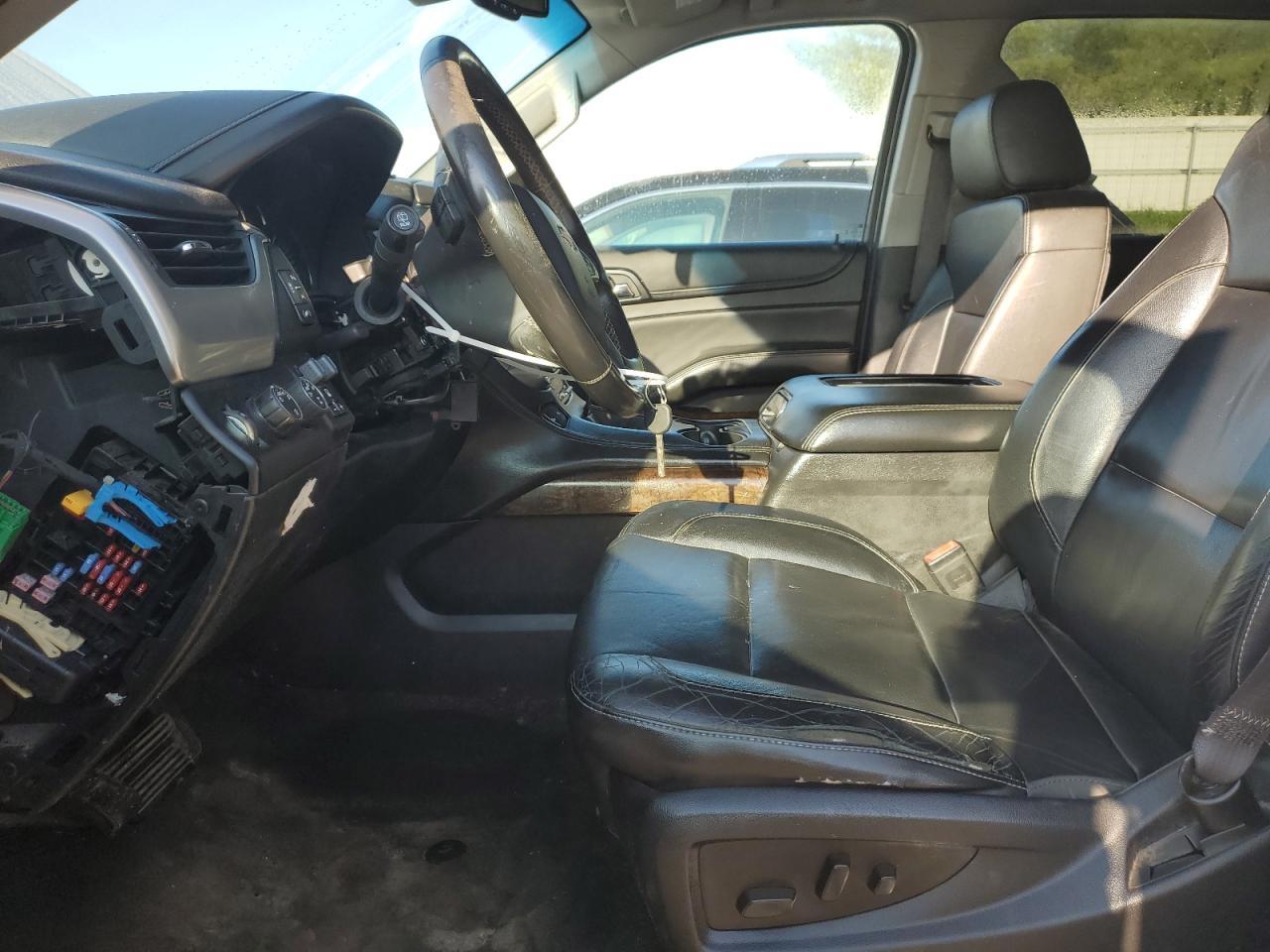 2016 CHEVROLET Tahoe