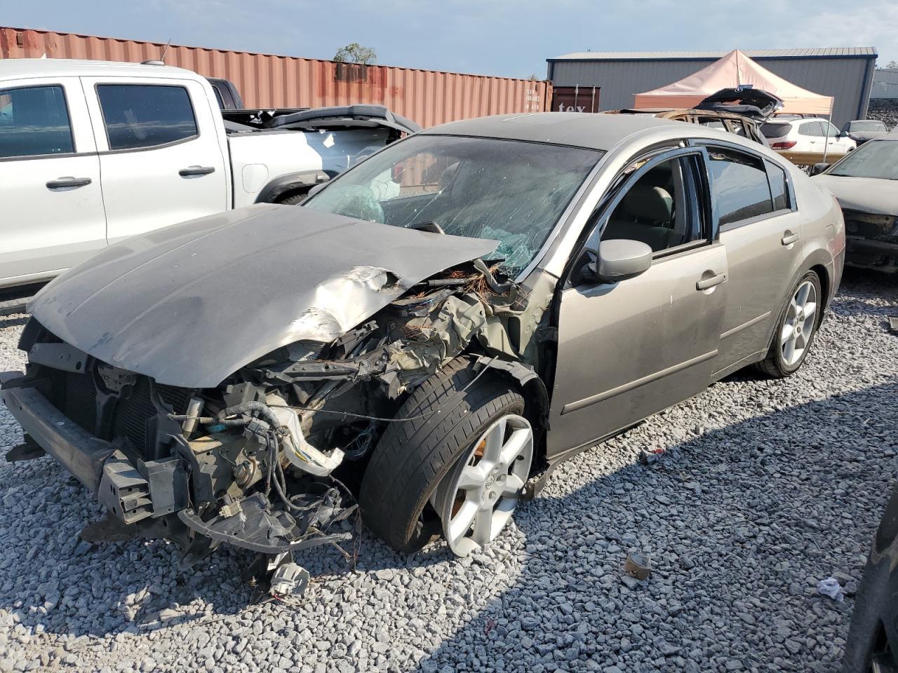 2004 NISSAN Maxima