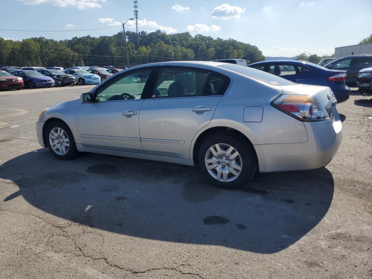2010 NISSAN ALTIMA