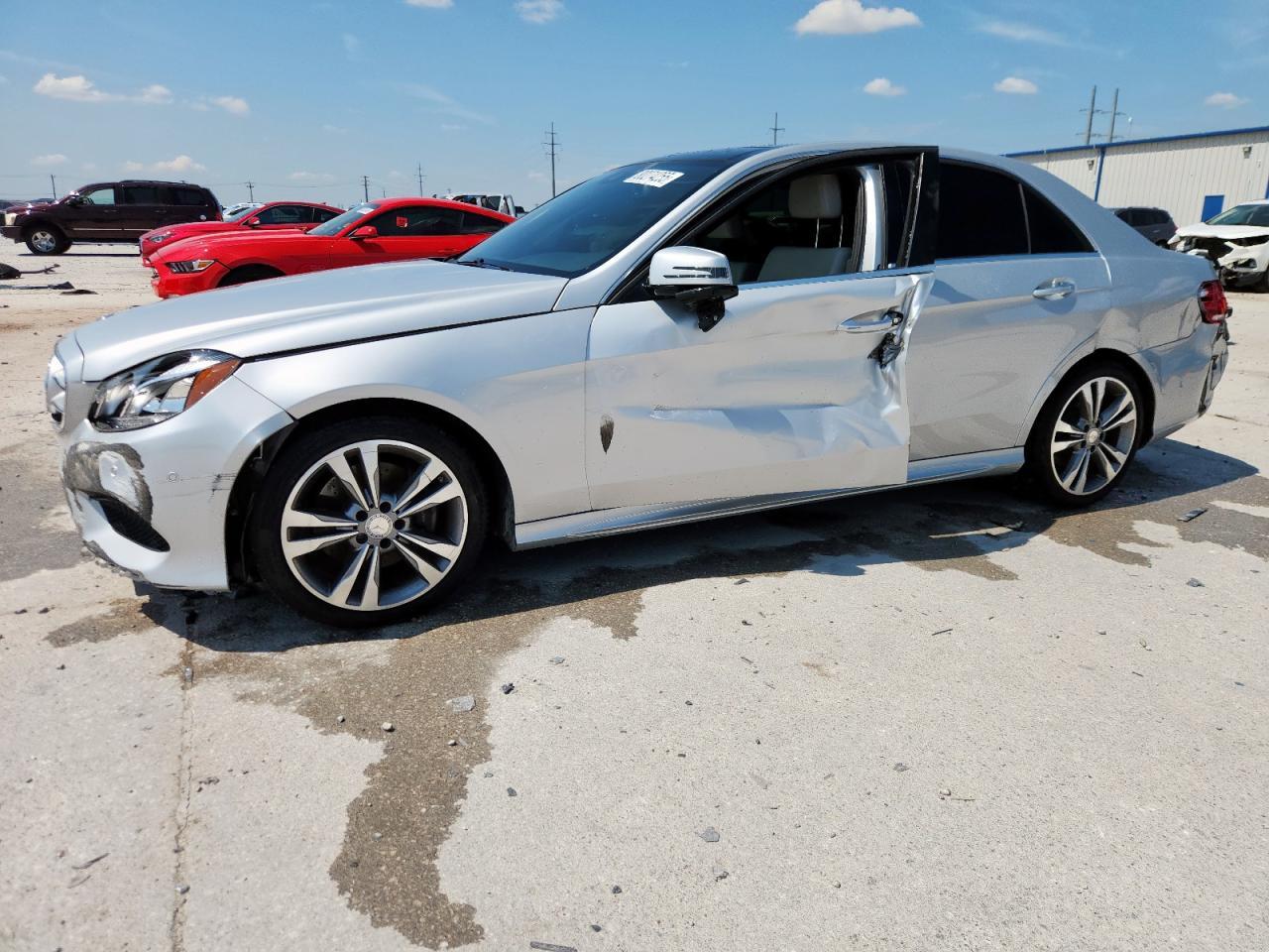 2016 MERCEDES-BENZ E-Class