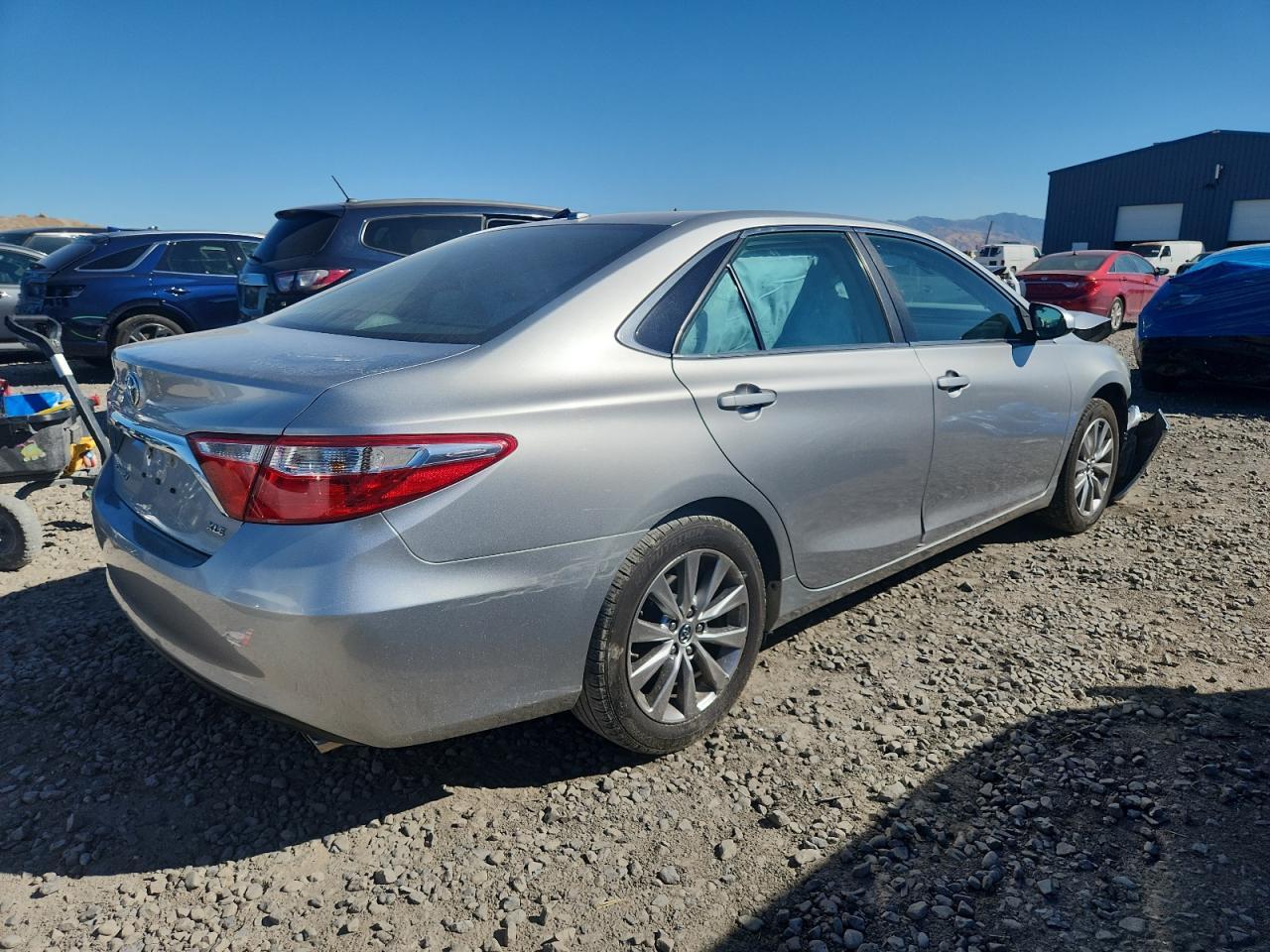 2015 TOYOTA CAMRY