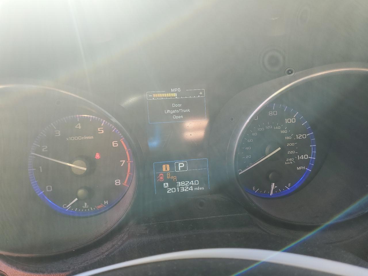 2015 SUBARU Legacy