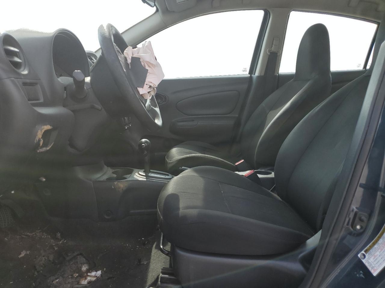 2015 NISSAN VERSA