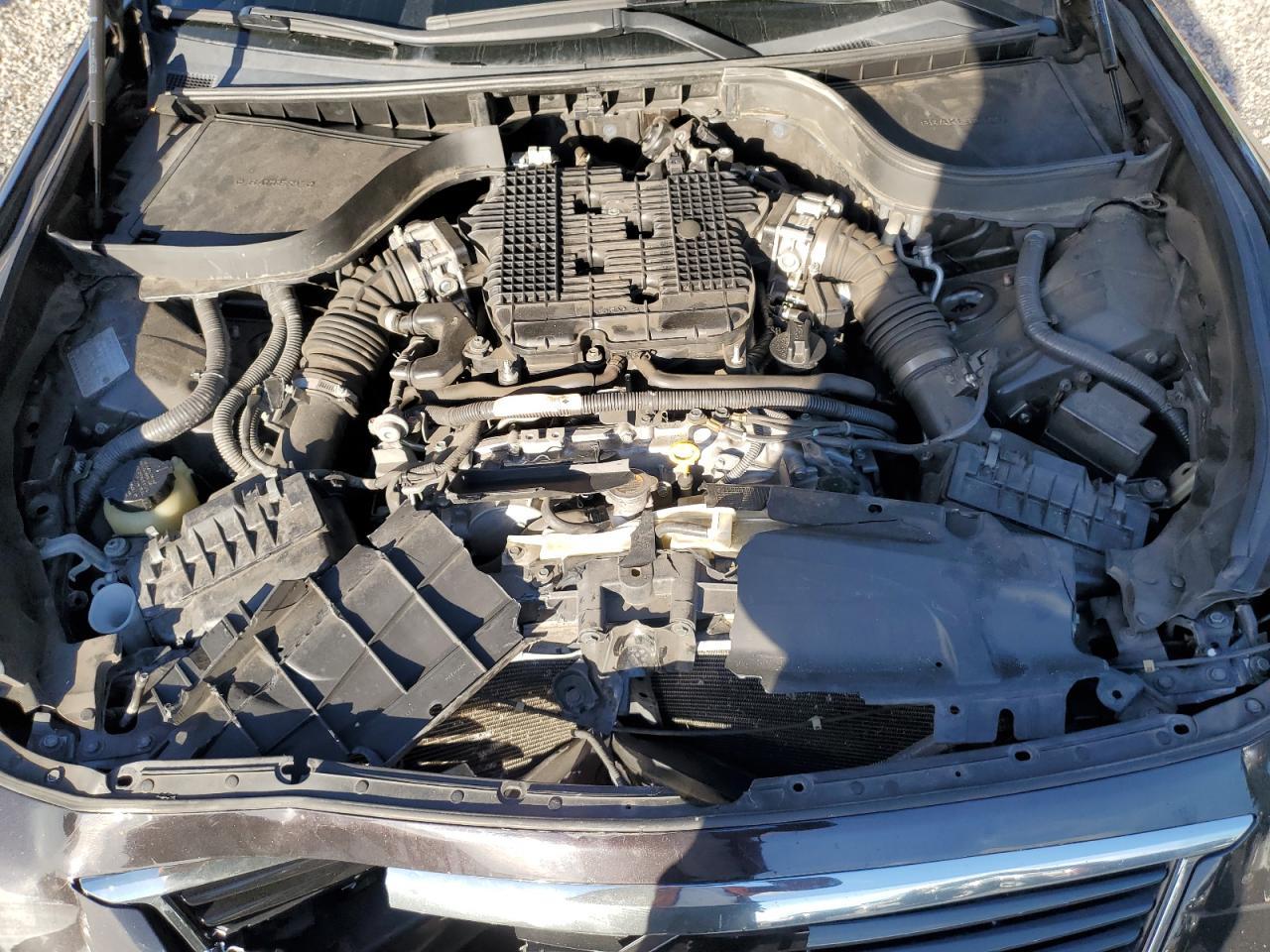 2011 INFINITI G37