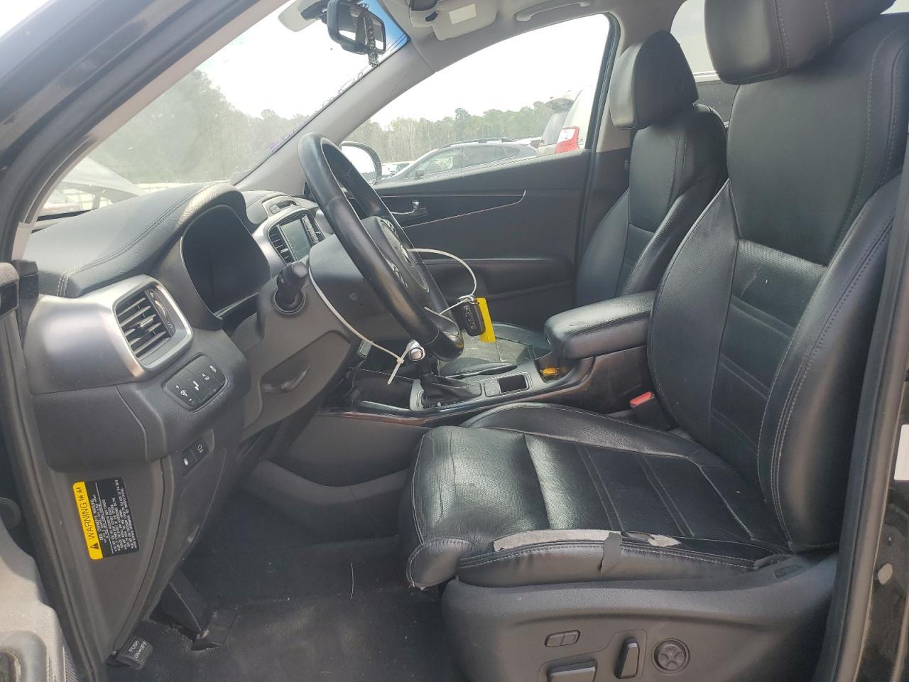 2017 KIA SORENTO
