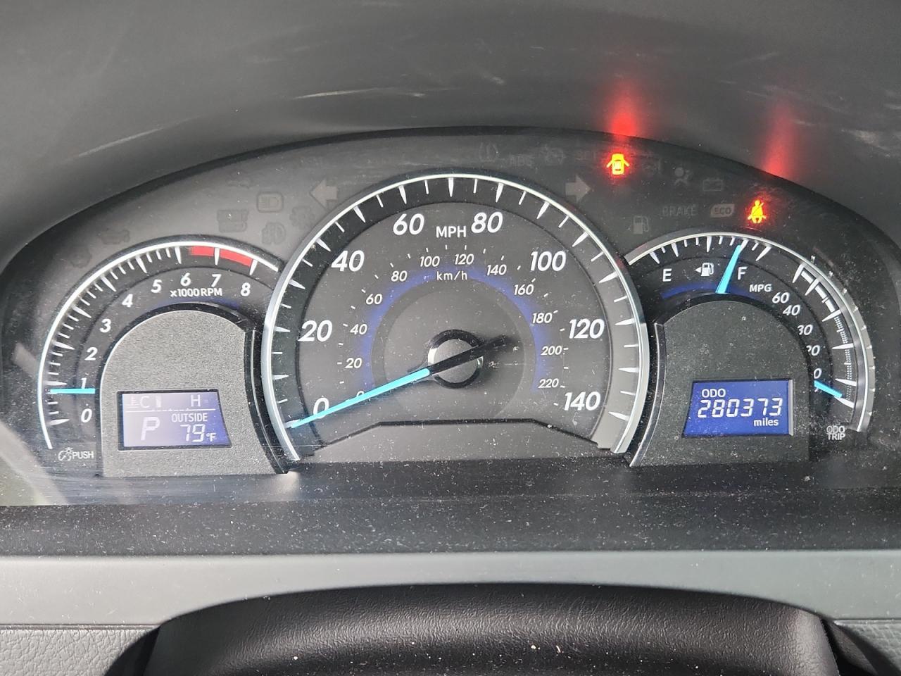 2014 TOYOTA CAMRY
