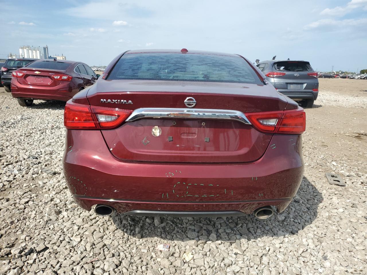 2017 NISSAN Maxima