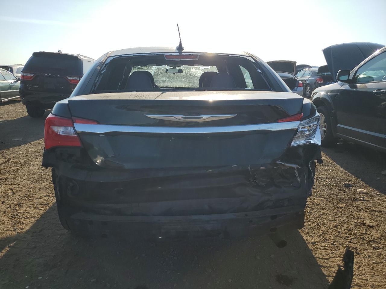 2014 CHRYSLER 200