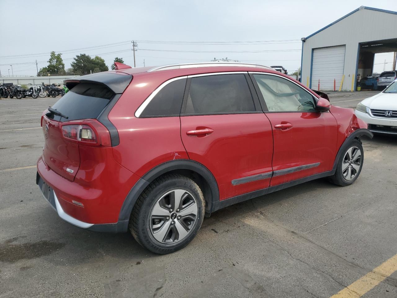 2017 KIA Niro