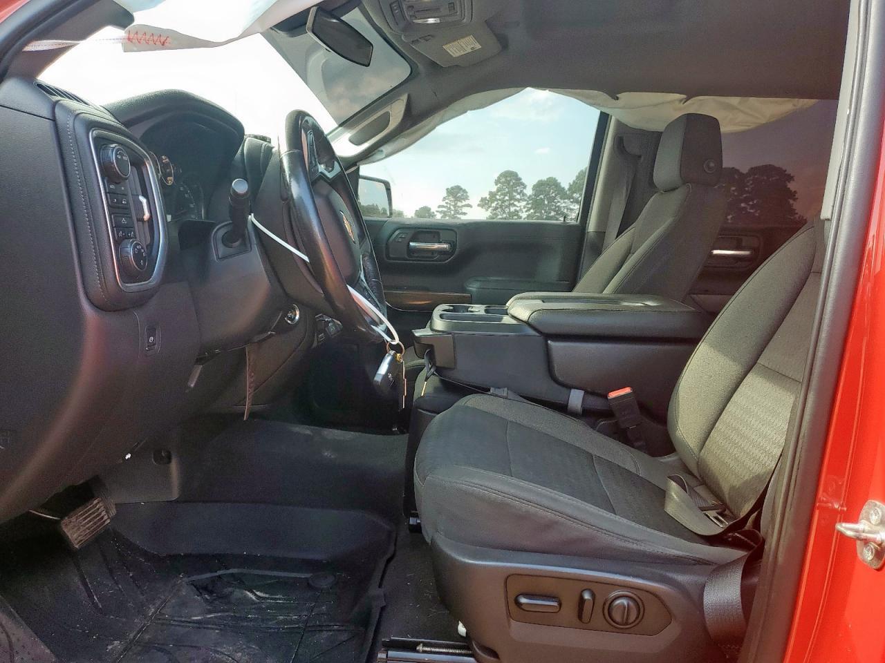 2020 CHEVROLET Silverado