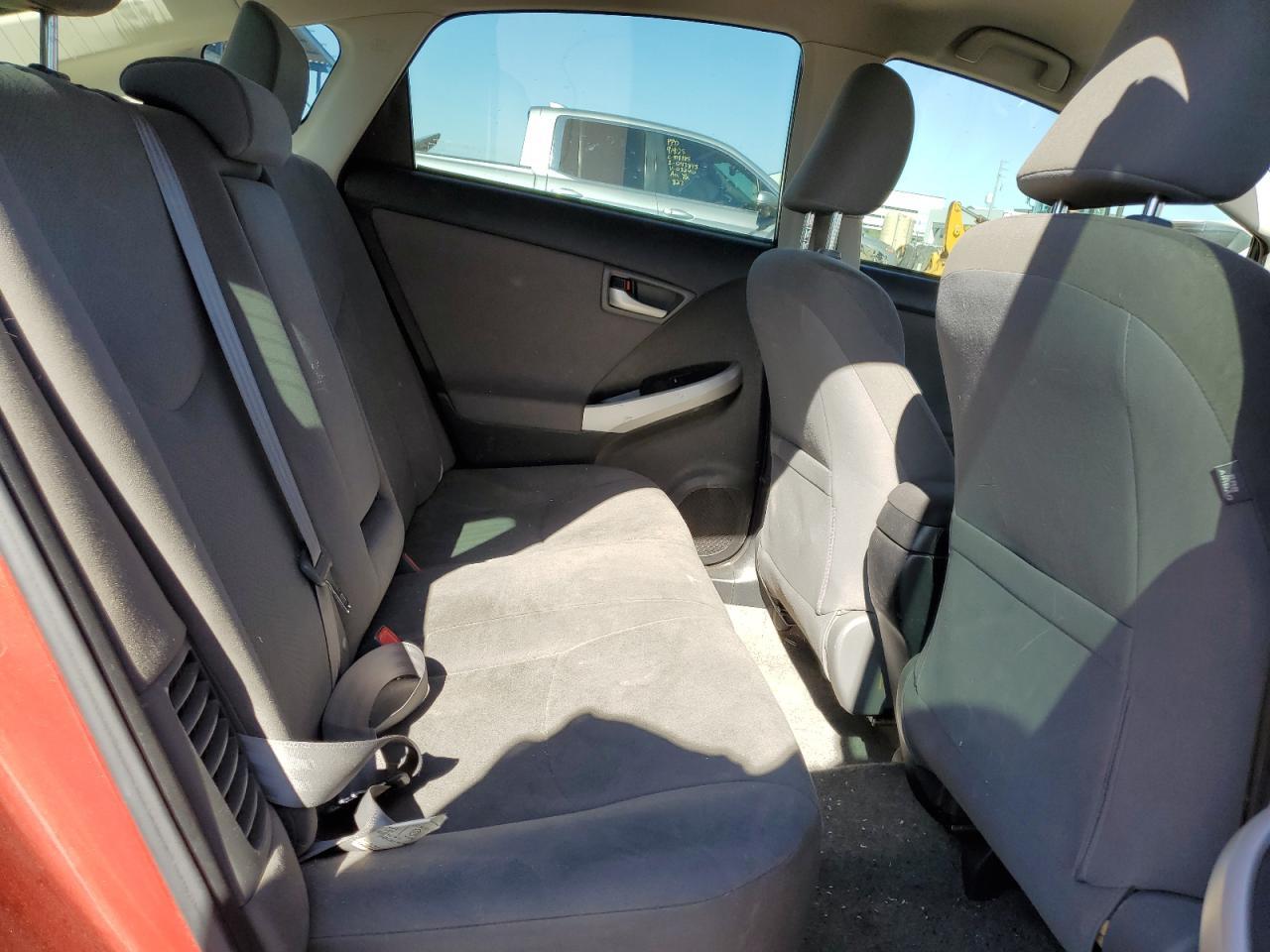 2013 TOYOTA PRIUS