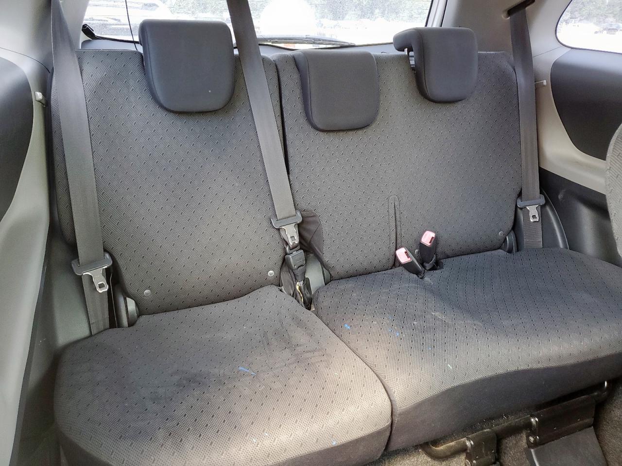 2010 TOYOTA YARIS
