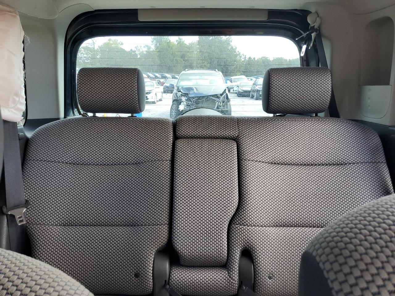 2011 NISSAN CUBE