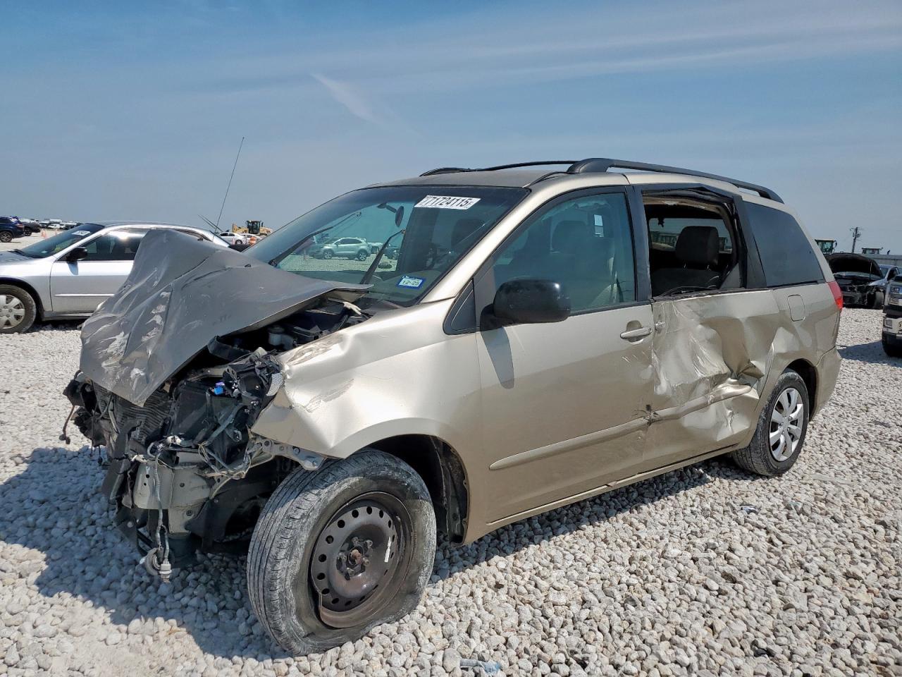 2009 TOYOTA SIENNA