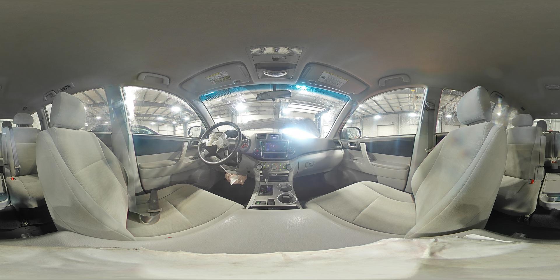 2013 TOYOTA HIGHLANDER