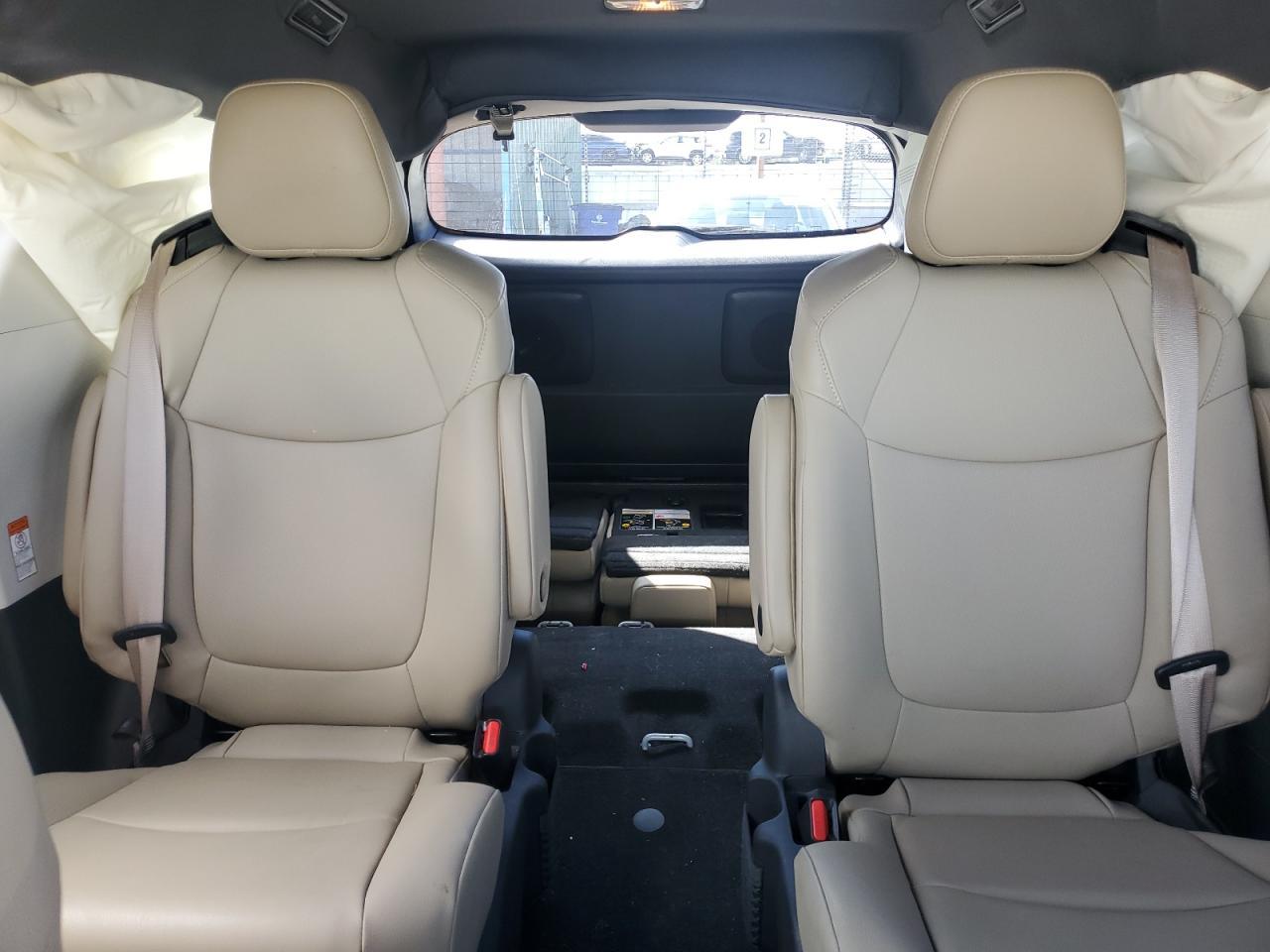 2022 TOYOTA SIENNA