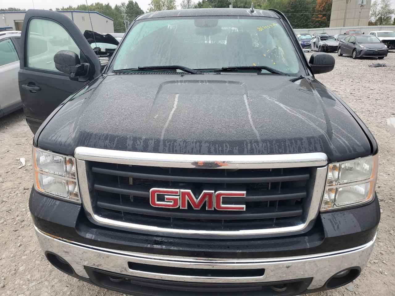 2011 GMC Sierra