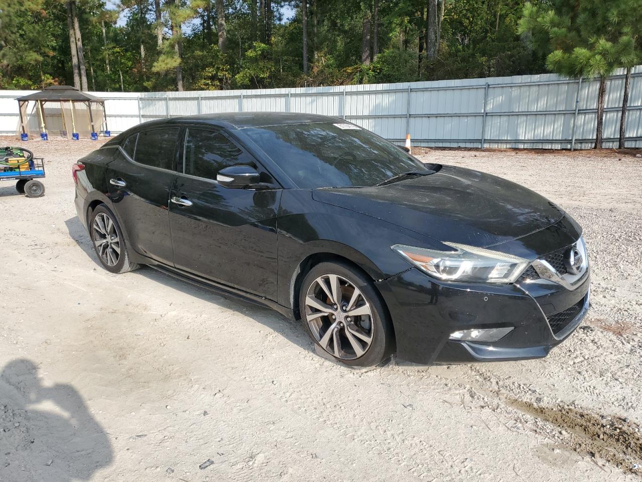 2016 NISSAN Maxima
