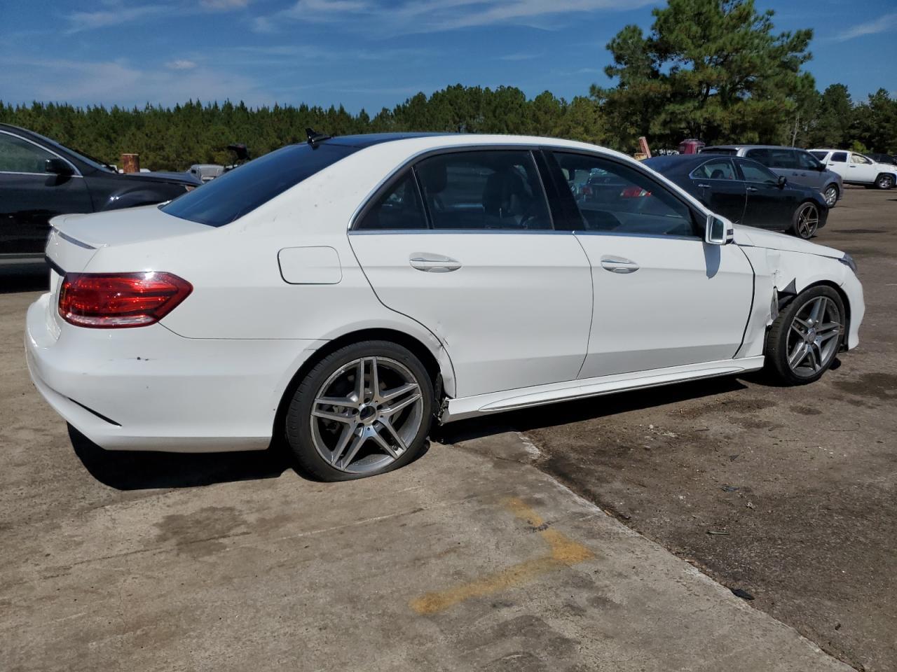 2016 MERCEDES-BENZ E-Class