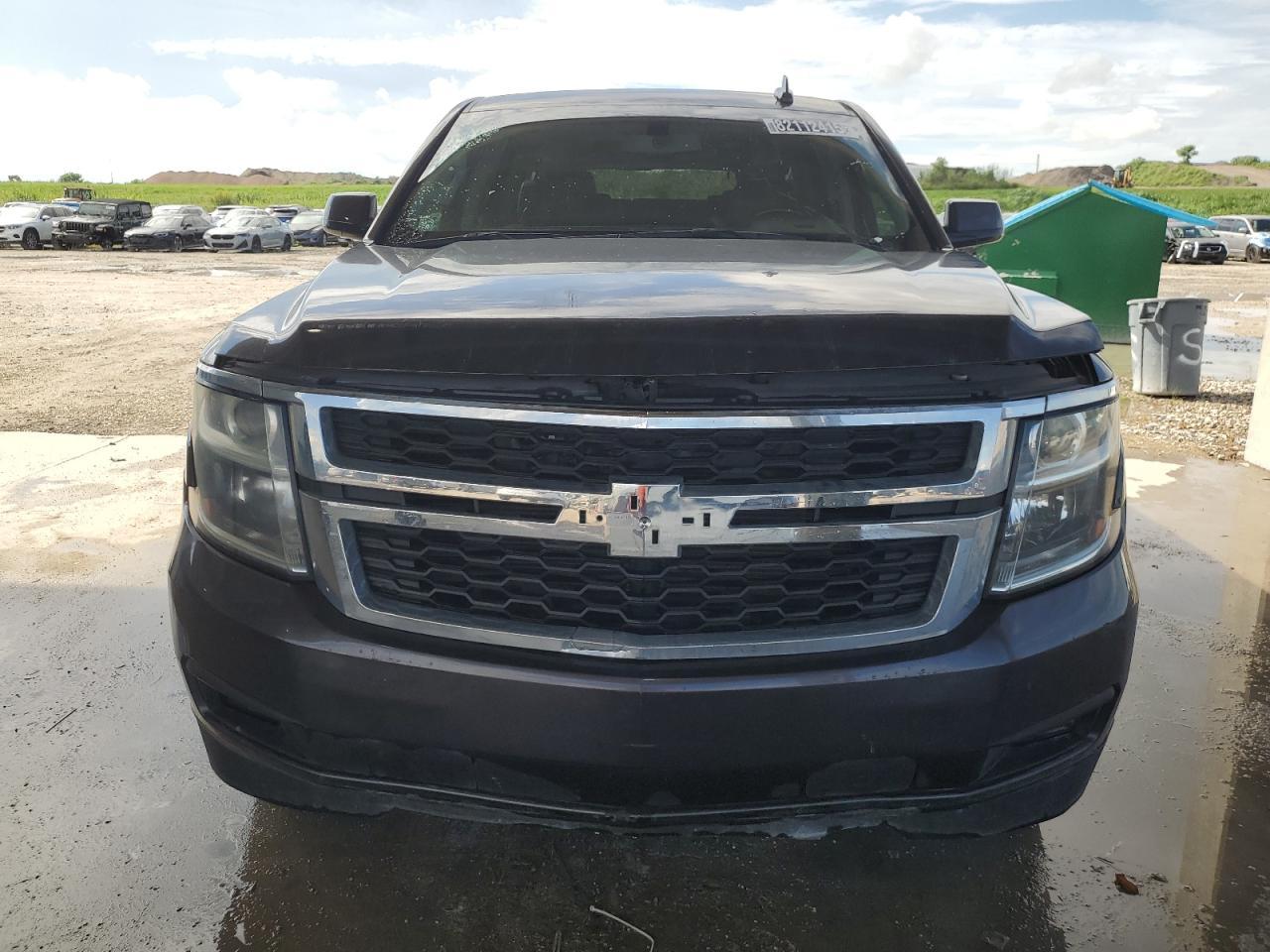 2018 CHEVROLET Suburban