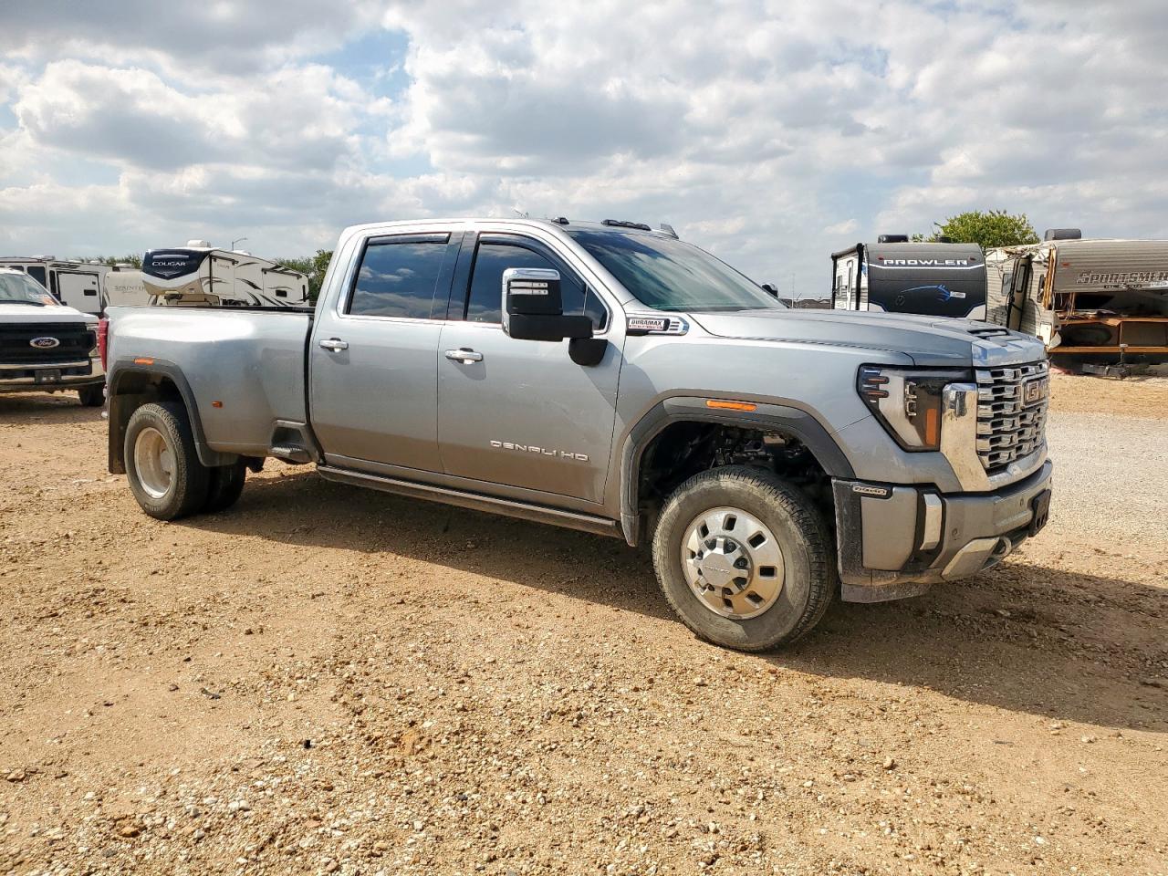 2024 GMC Sierra