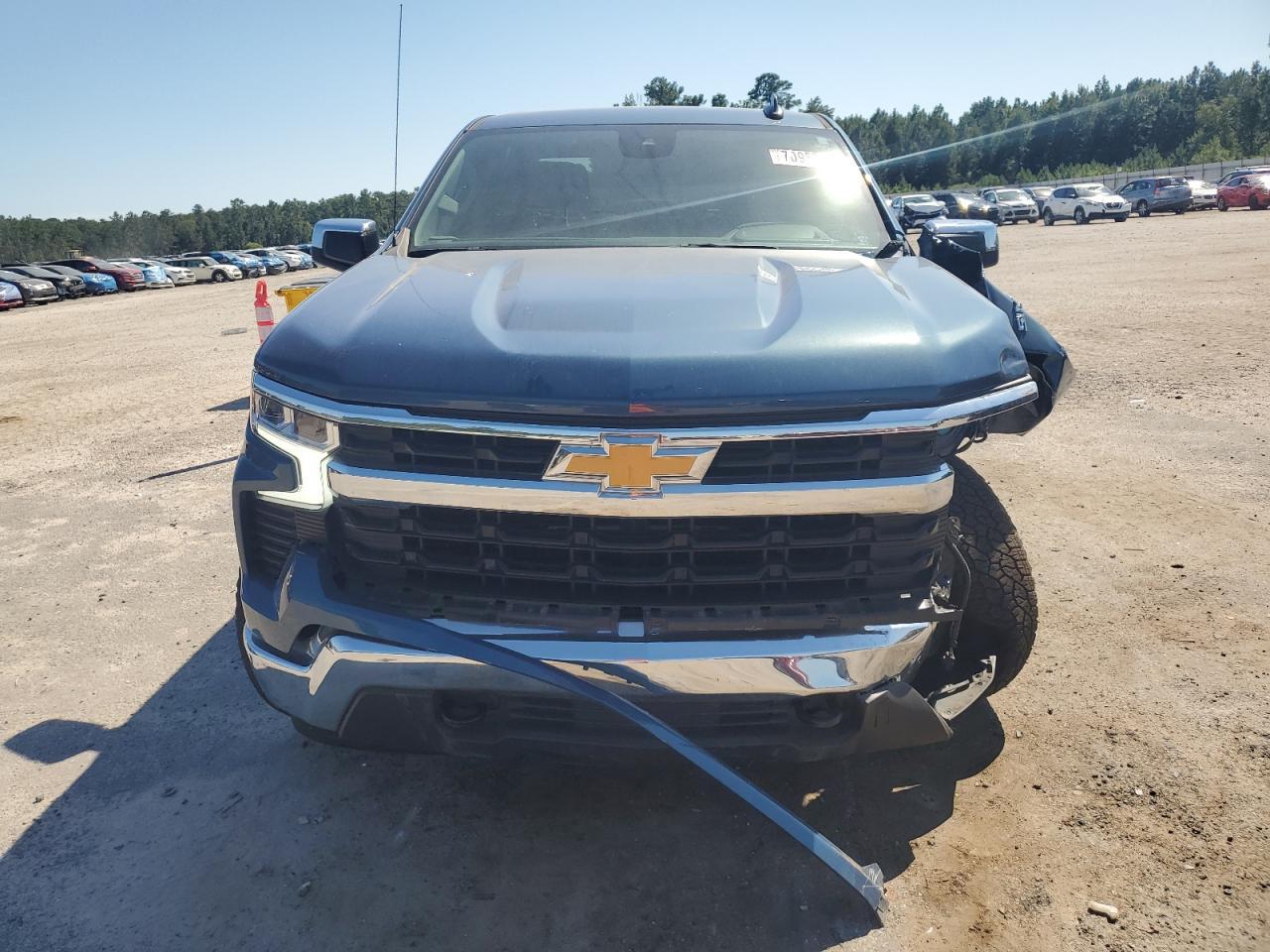 2024 CHEVROLET Silverado