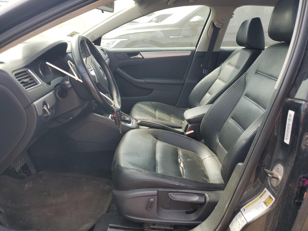 2013 VOLKSWAGEN JETTA