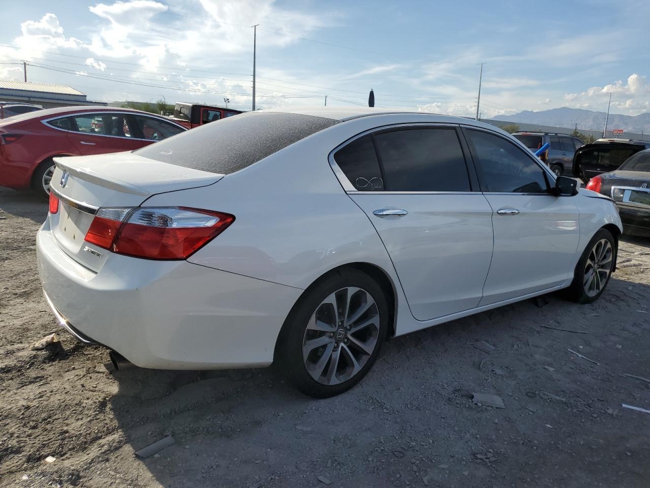 2015 HONDA ACCORD