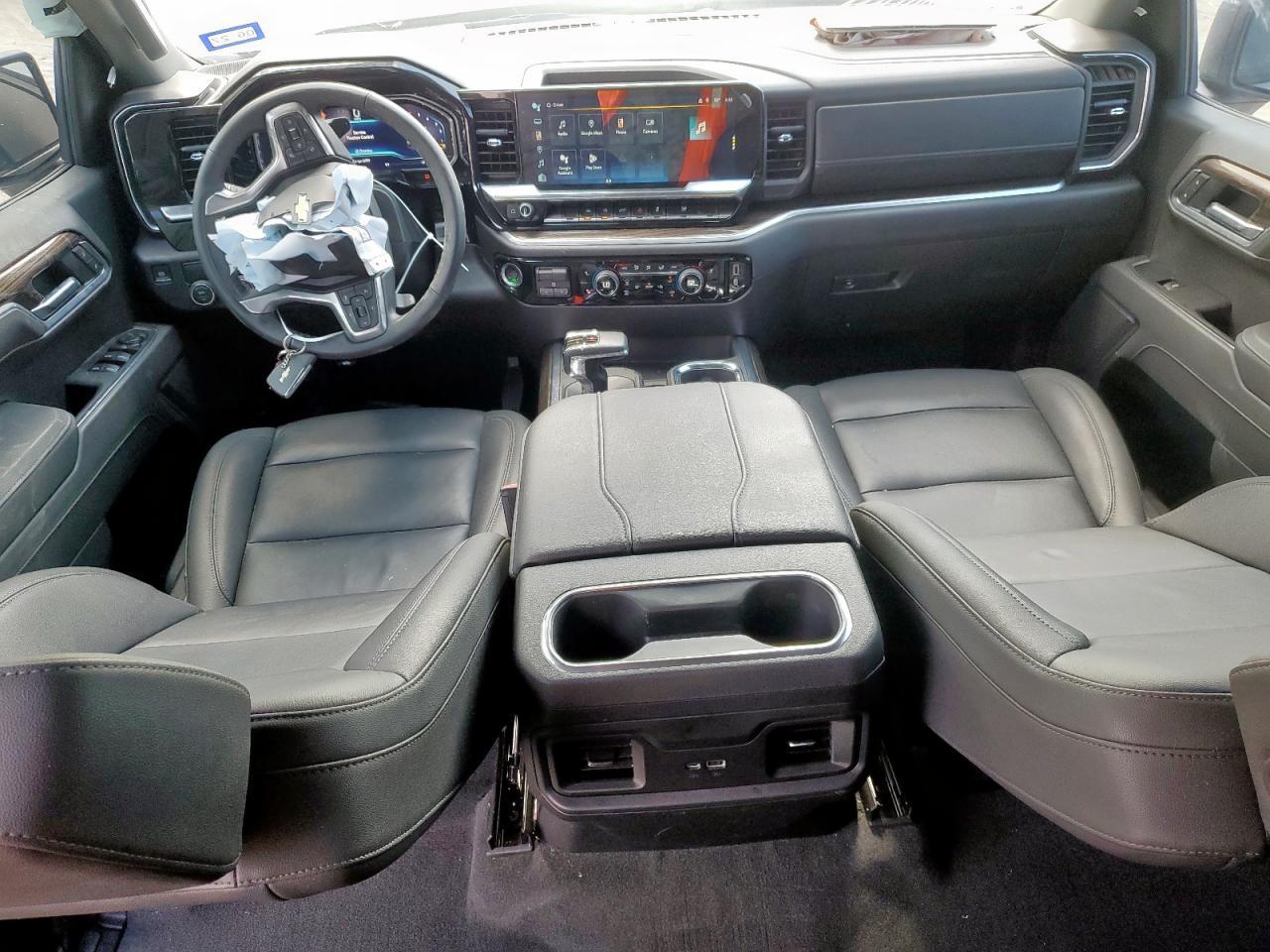 2025 CHEVROLET Silverado
