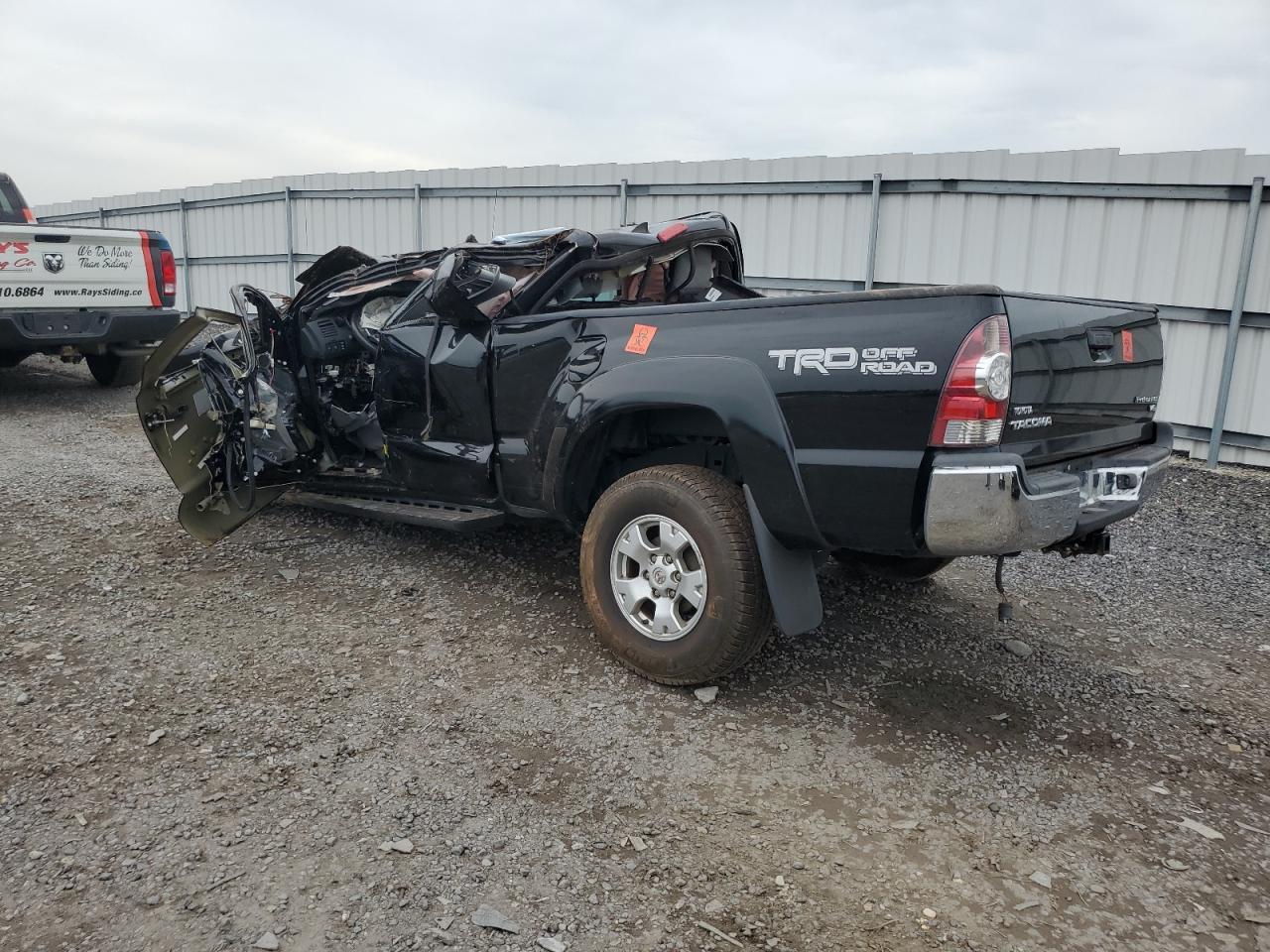 2015 TOYOTA TACOMA